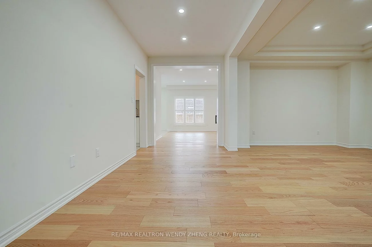 21, Charles White, Sharon, East Gwillimbury