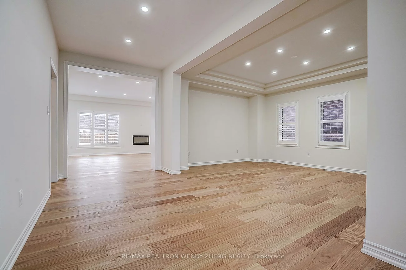 21, Charles White, Sharon, East Gwillimbury