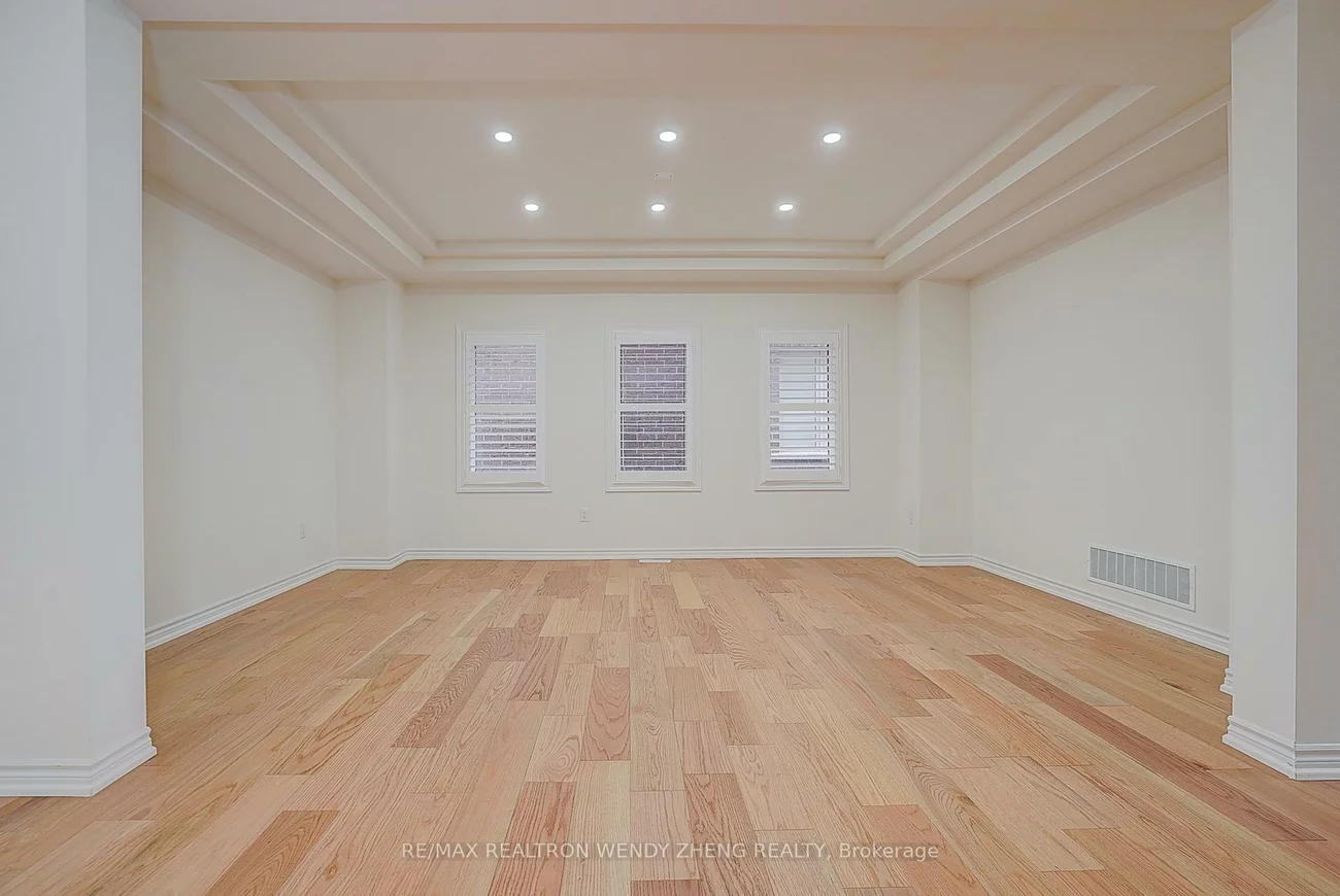 21, Charles White, Sharon, East Gwillimbury