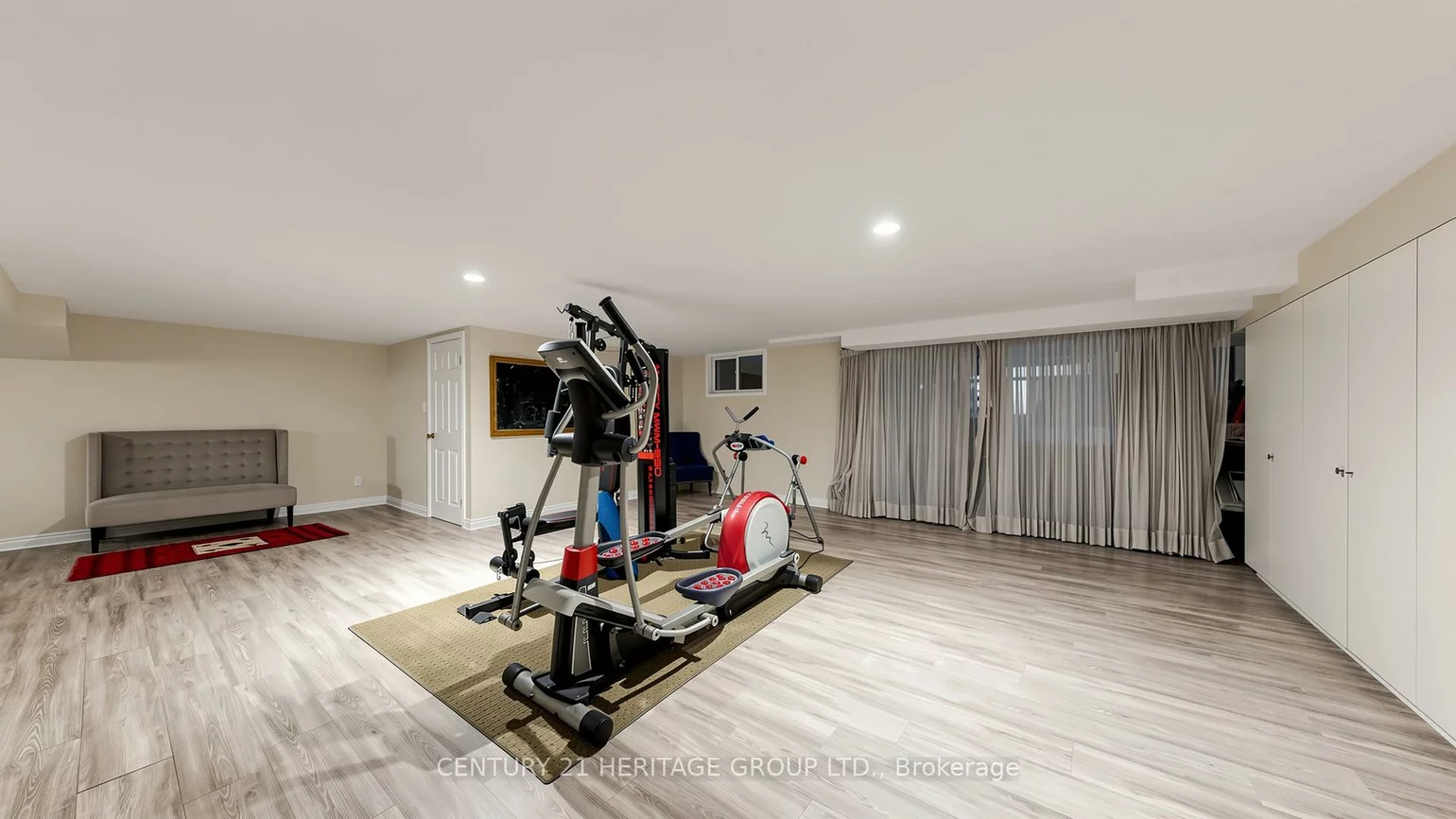 21455, Warden, Rural East Gwillimbury, East Gwillimbury