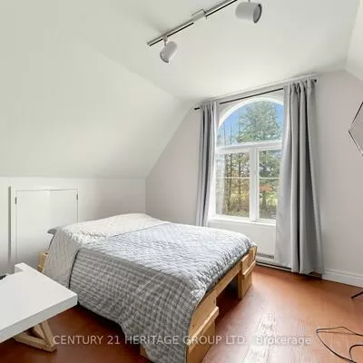 21455, Warden, Rural East Gwillimbury, East Gwillimbury