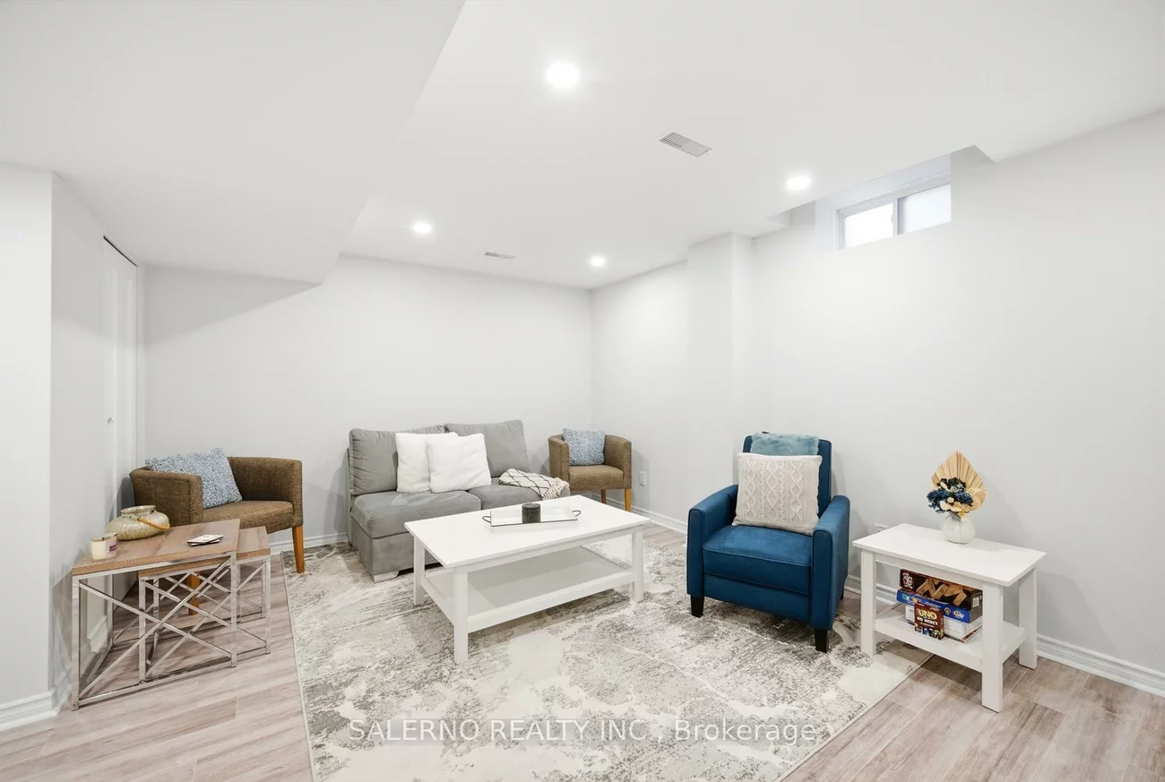 1042, Murrell, Sharon, East Gwillimbury