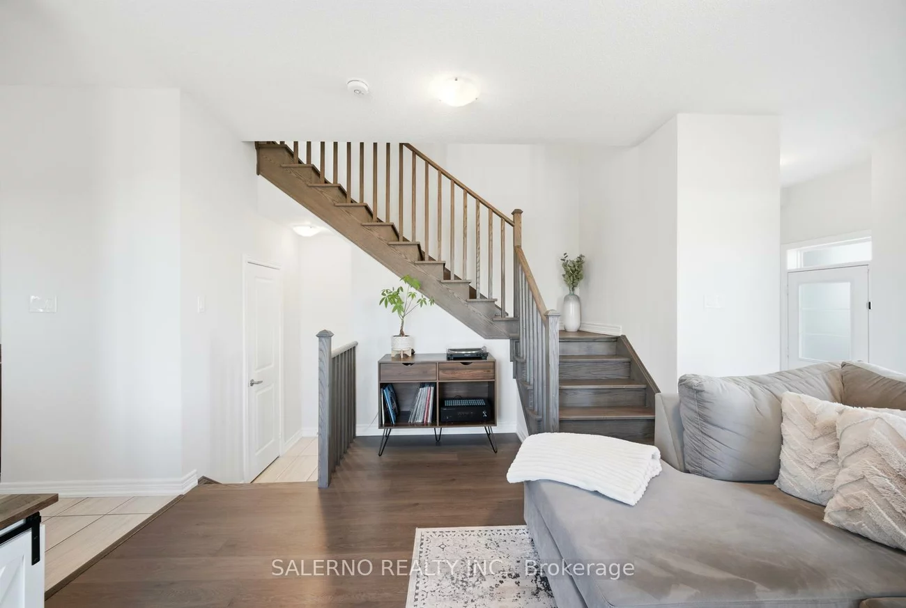 1042, Murrell, Sharon, East Gwillimbury