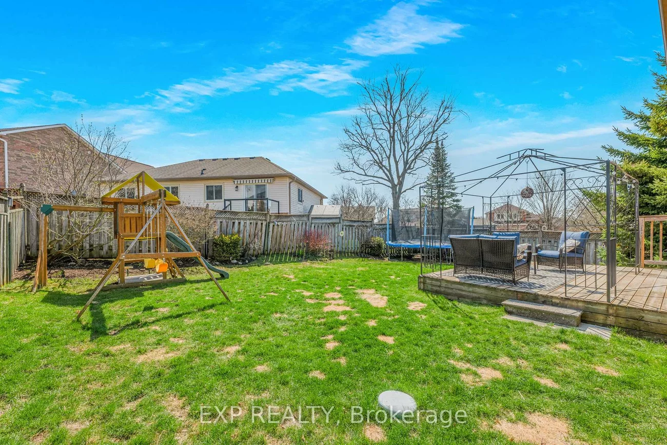11, Kingsgate, Mt Albert, East Gwillimbury