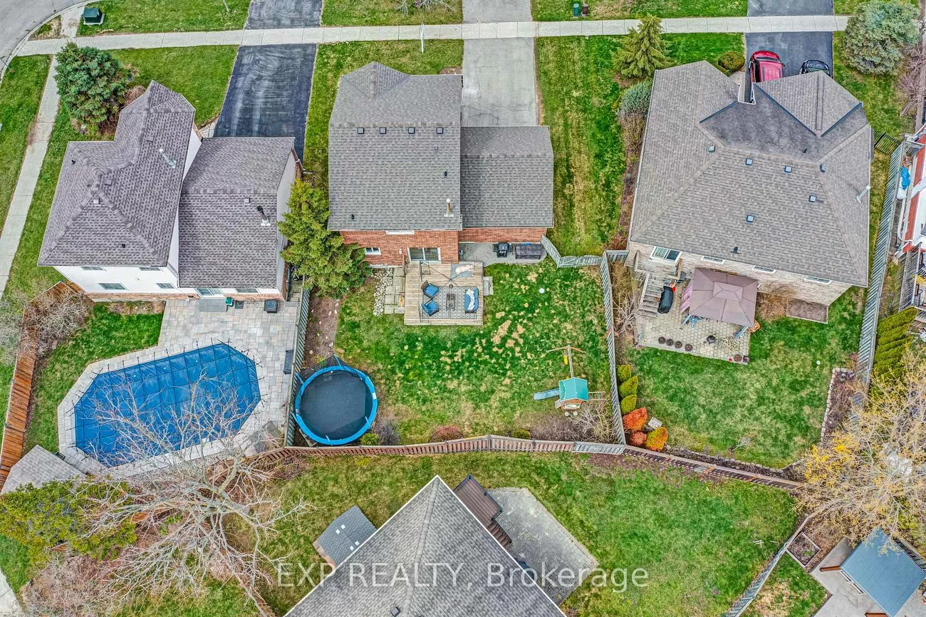 11, Kingsgate, Mt Albert, East Gwillimbury