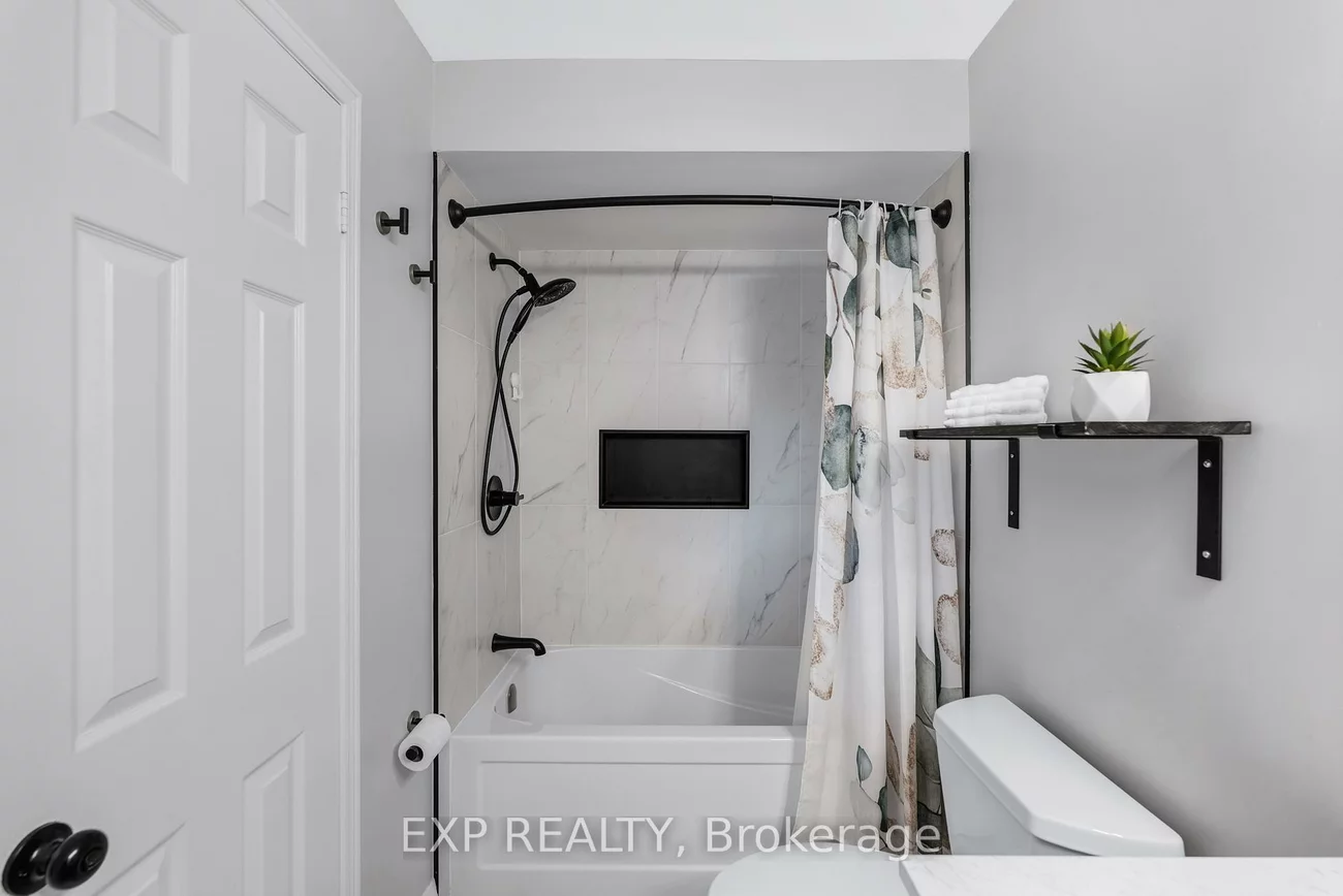 11, Kingsgate, Mt Albert, East Gwillimbury