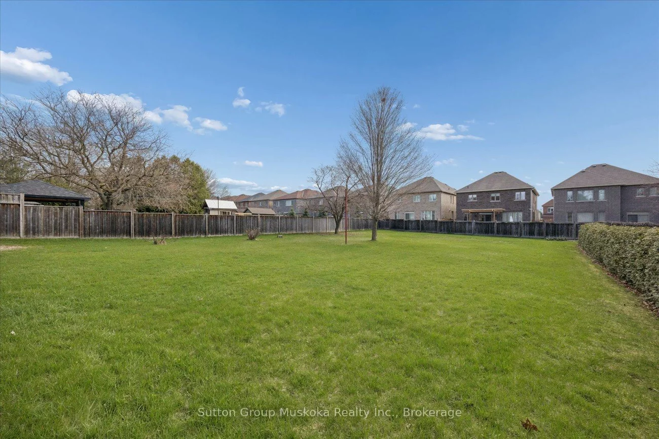 18893, Centre, Mt Albert, East Gwillimbury