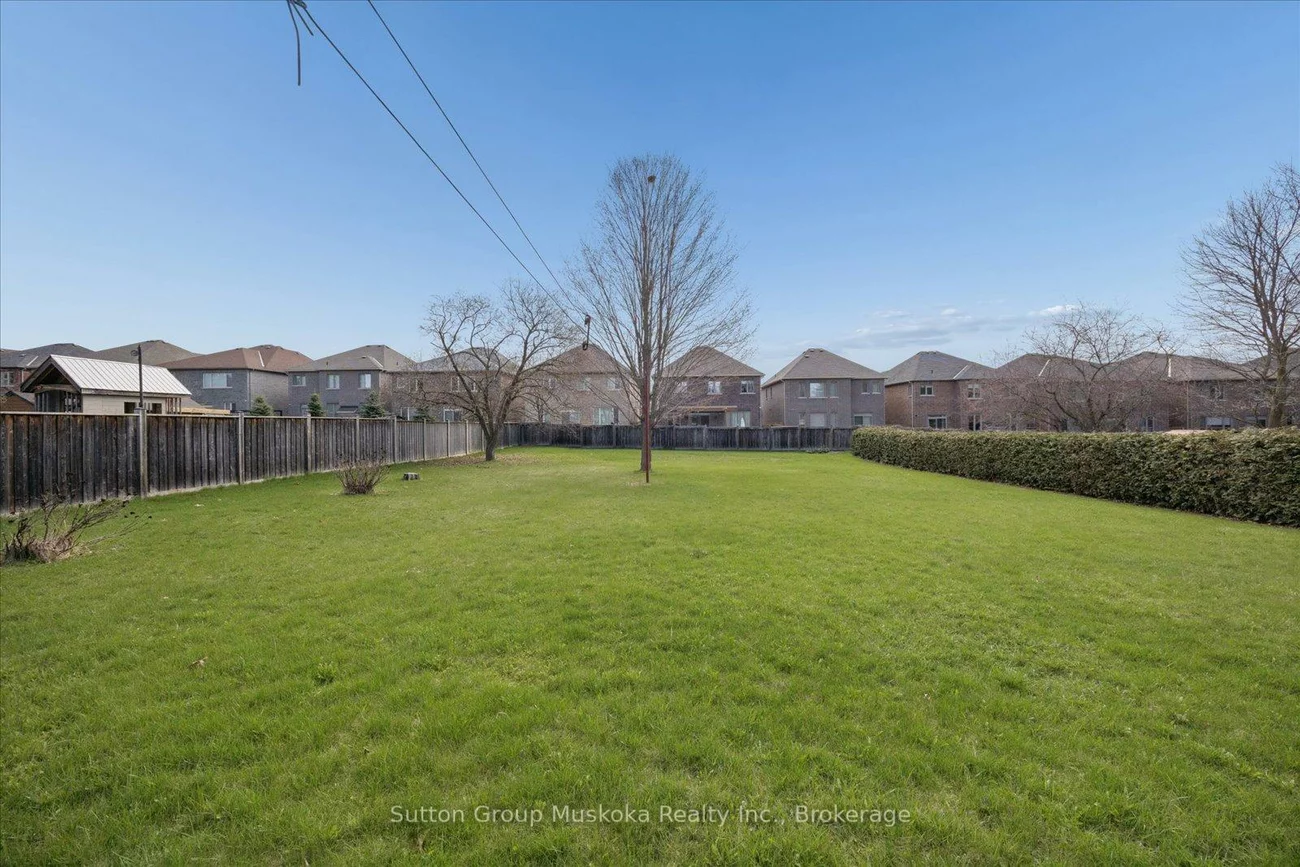 18893, Centre, Mt Albert, East Gwillimbury