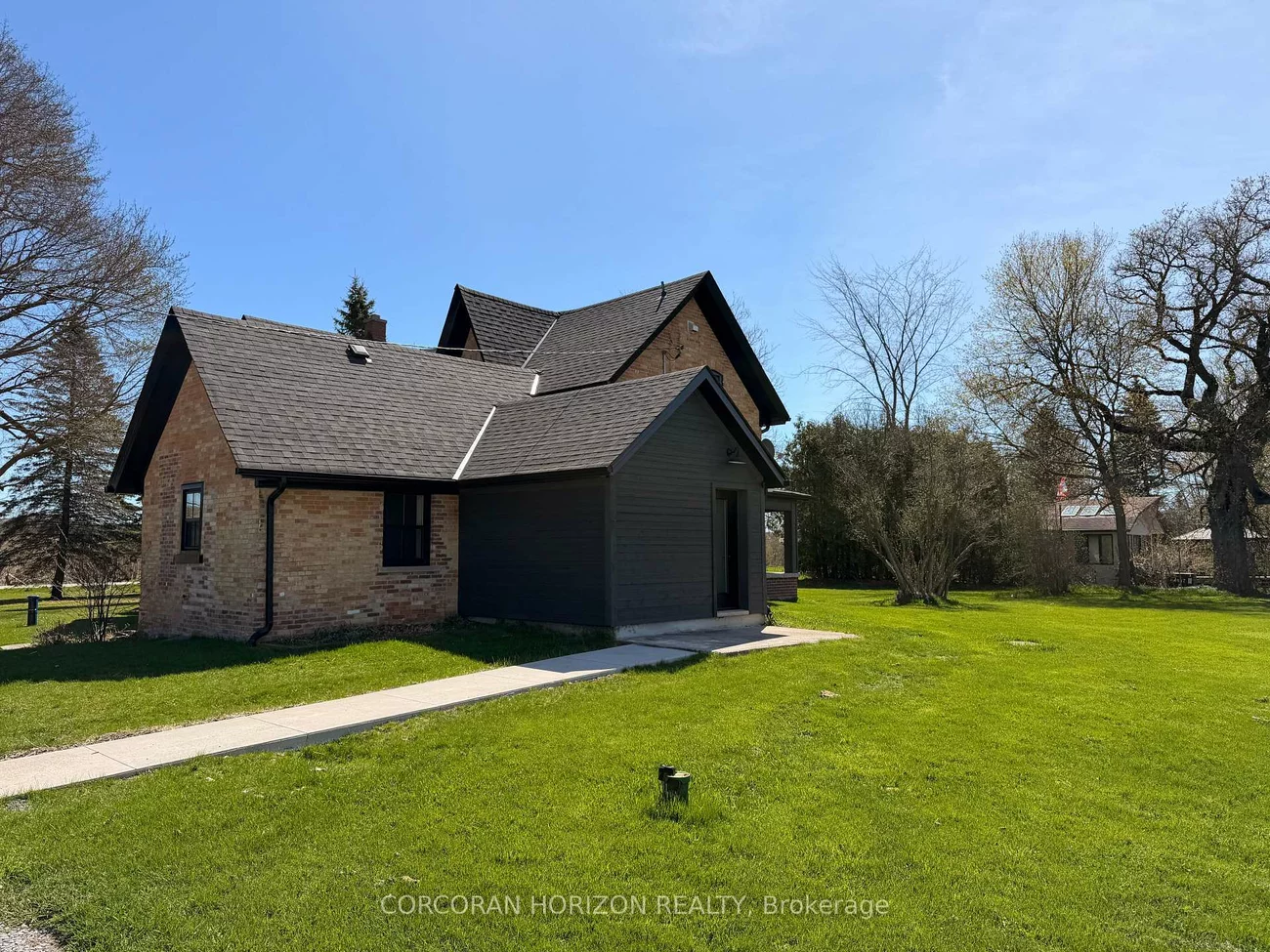 19572, Centre, Rural East Gwillimbury, East Gwillimbury