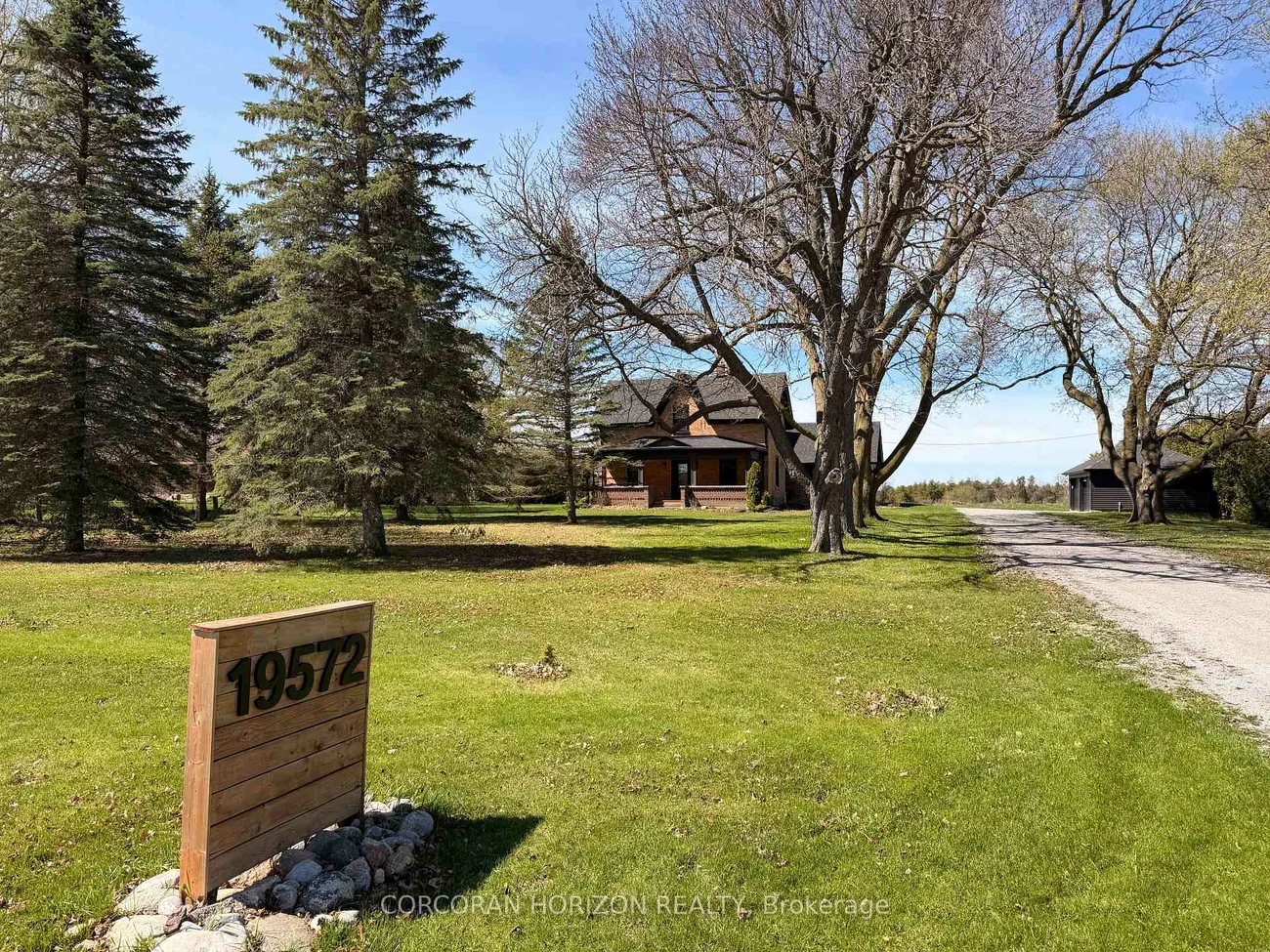 19572, Centre, Rural East Gwillimbury, East Gwillimbury