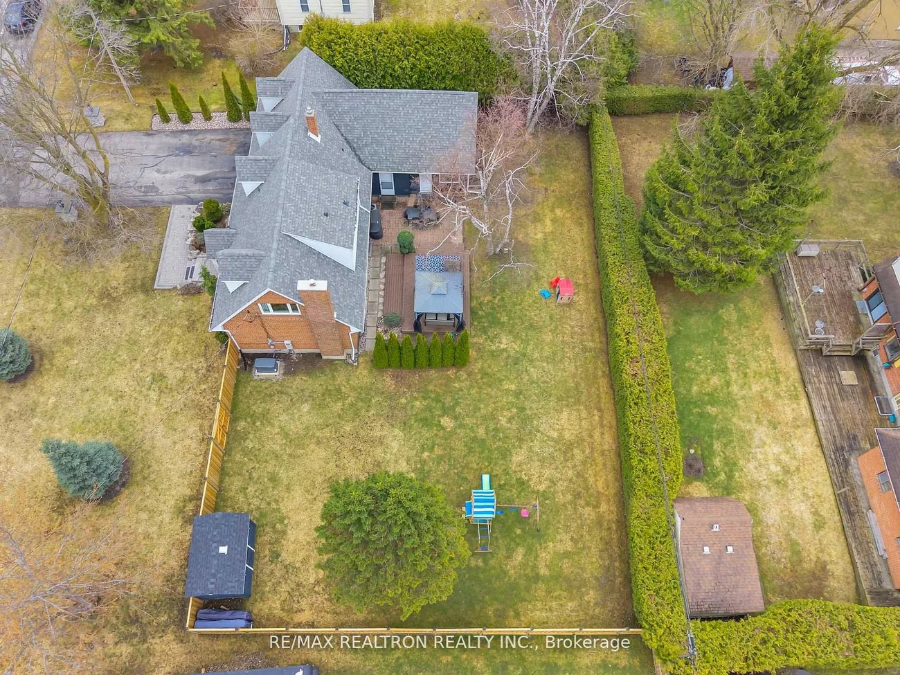 1785, Mount Albert, Sharon, East Gwillimbury