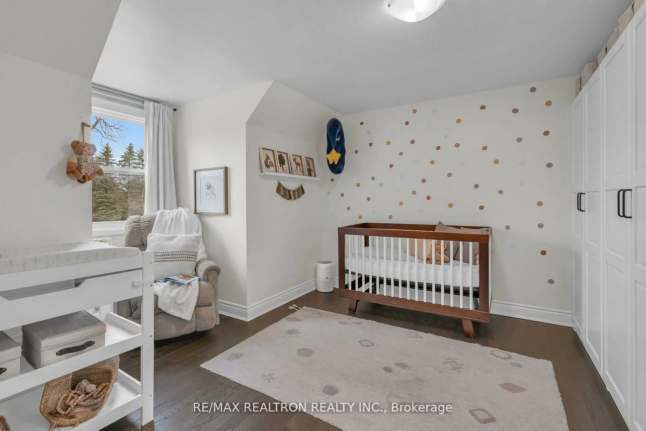 1785, Mount Albert, Sharon, East Gwillimbury