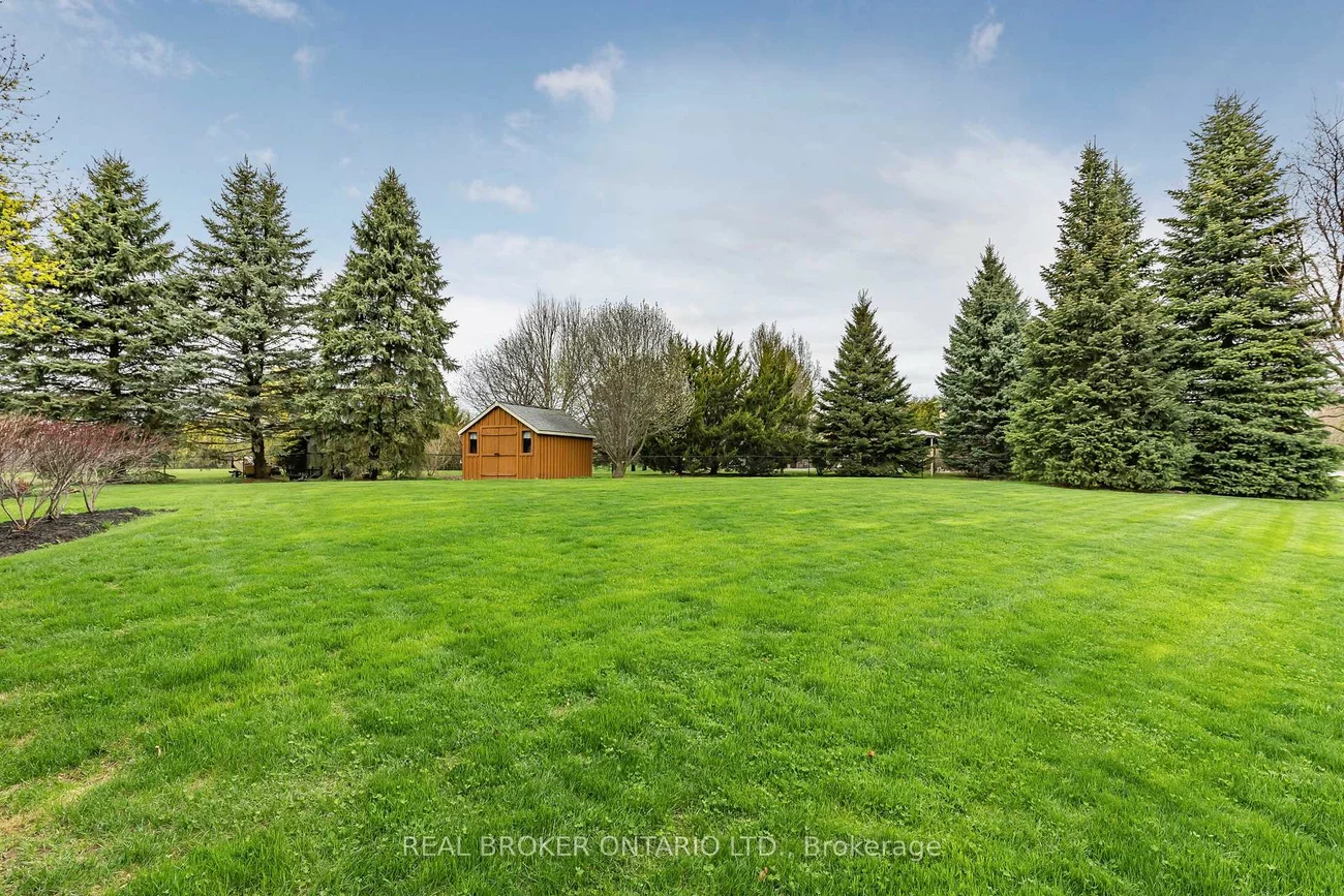 100, Colonel Wayling, Sharon, East Gwillimbury
