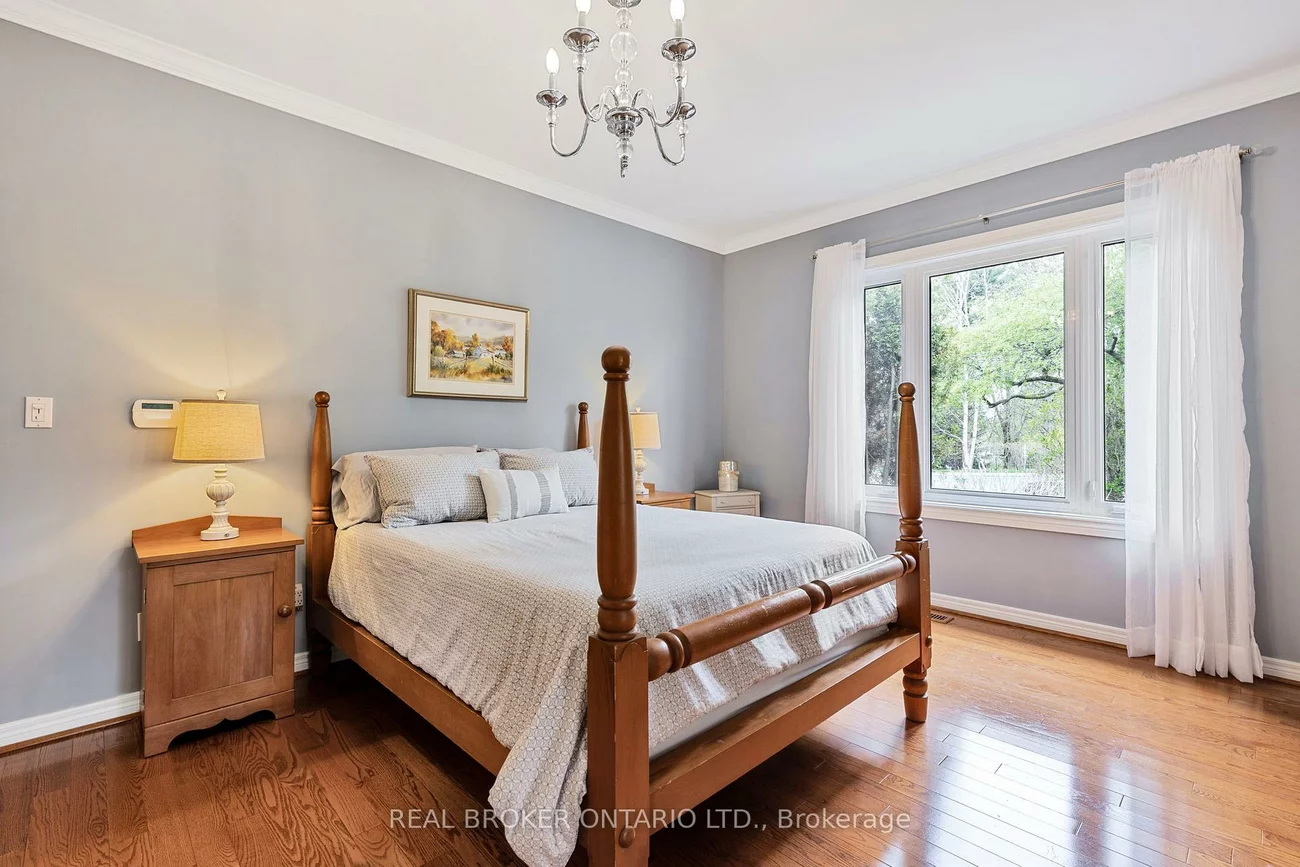 100, Colonel Wayling, Sharon, East Gwillimbury