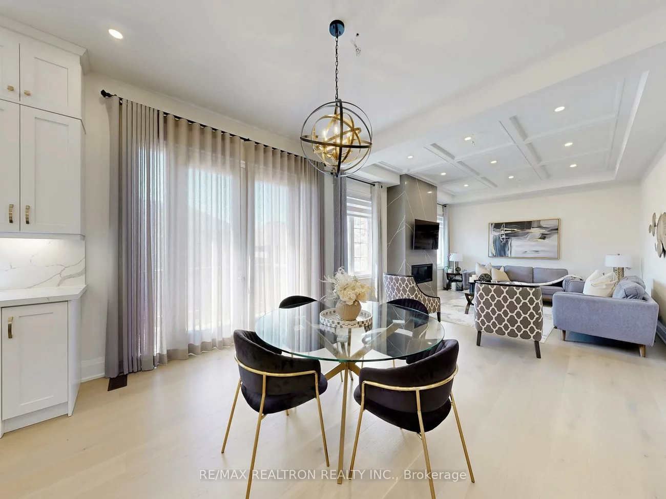 72, Carriage Shop, Queensville, East Gwillimbury