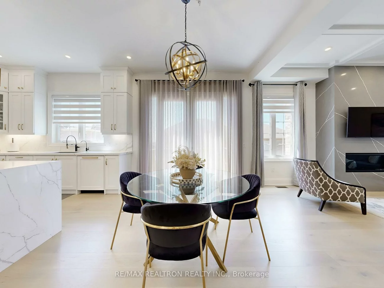 72, Carriage Shop, Queensville, East Gwillimbury