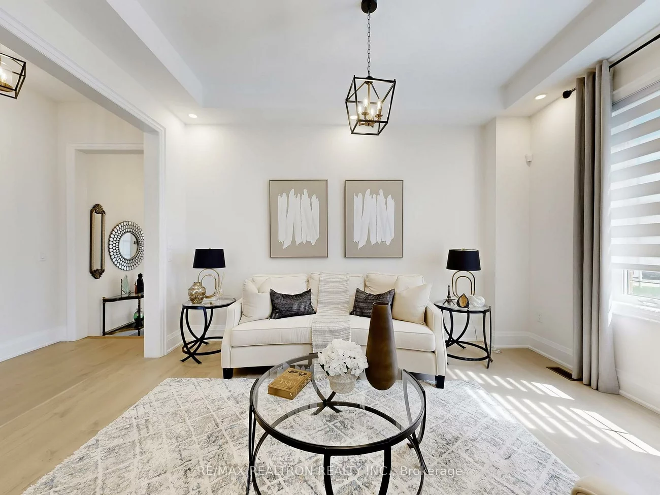 72, Carriage Shop, Queensville, East Gwillimbury