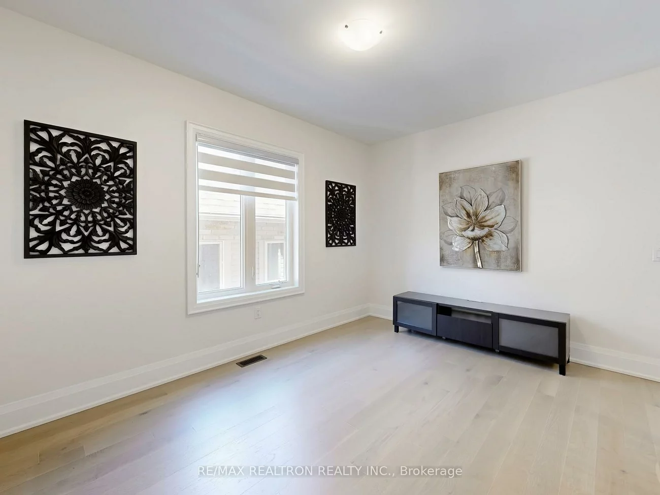 72, Carriage Shop, Queensville, East Gwillimbury