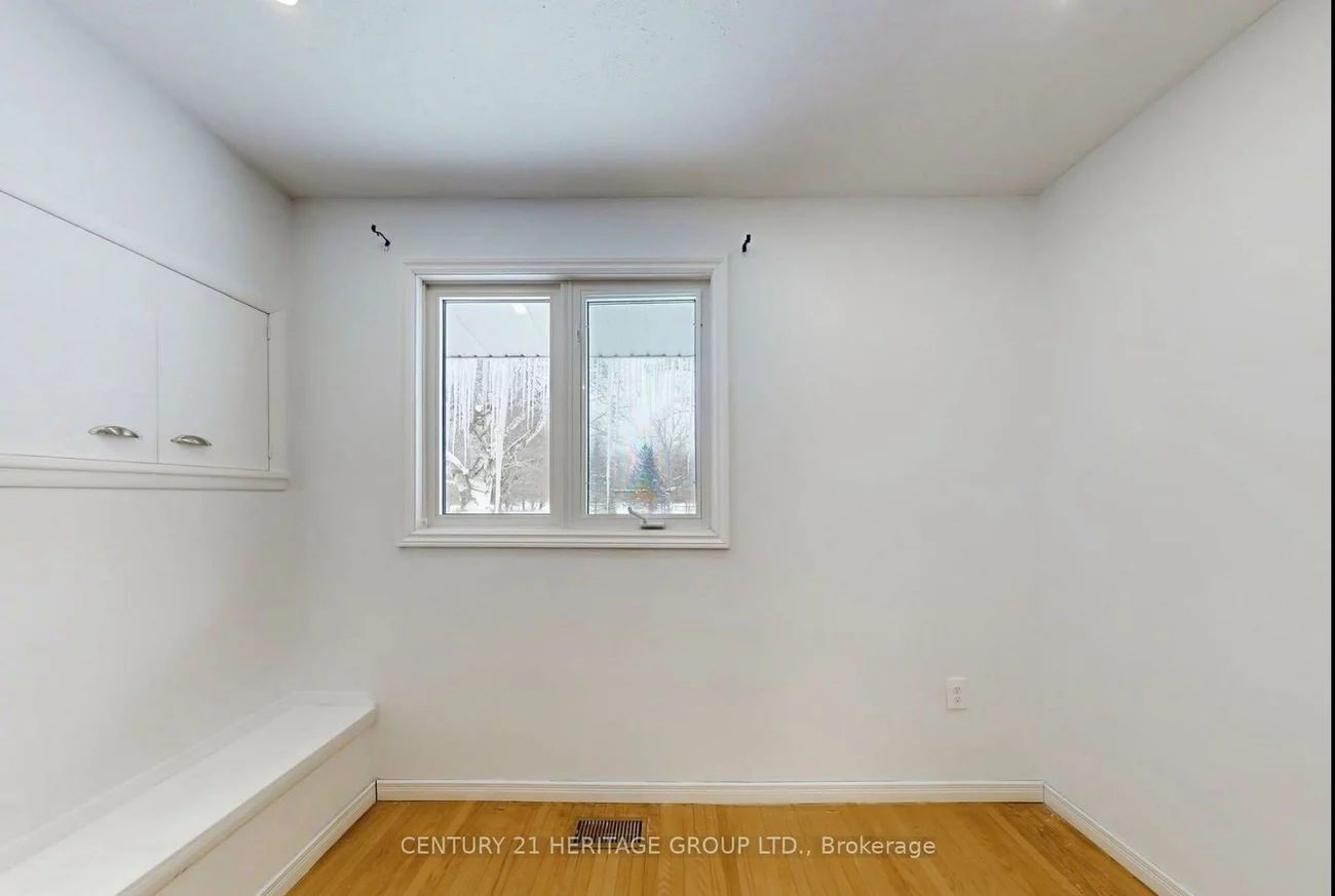 20015, Bathurst, Holland Landing, East Gwillimbury