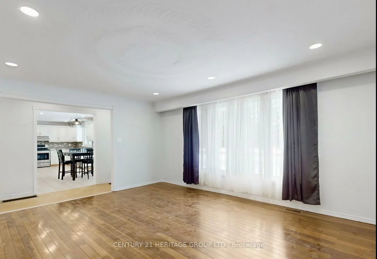 20015, Bathurst, Holland Landing, East Gwillimbury