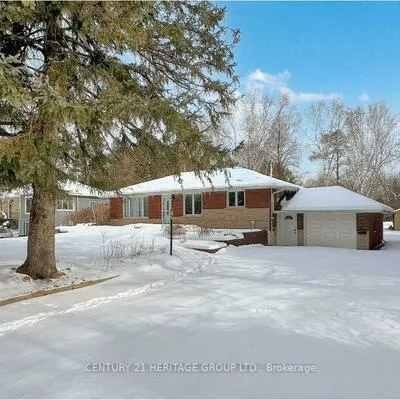 20015, Bathurst, Holland Landing, East Gwillimbury