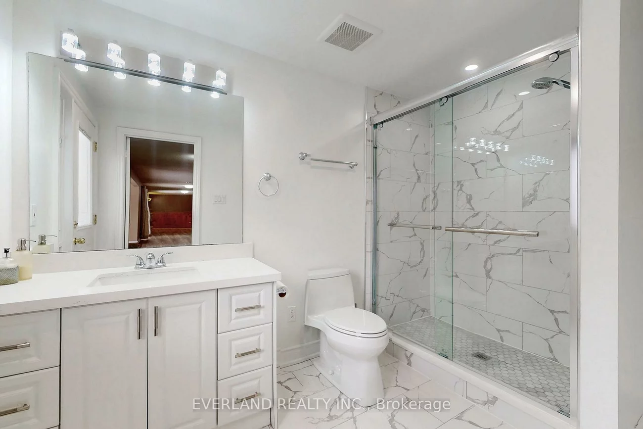173, Thompson, Holland Landing, East Gwillimbury