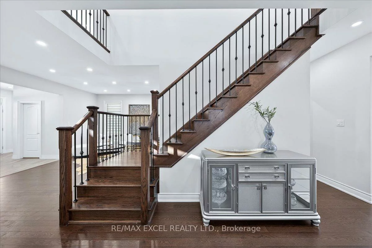 10, Deer Pass, Sharon, East Gwillimbury