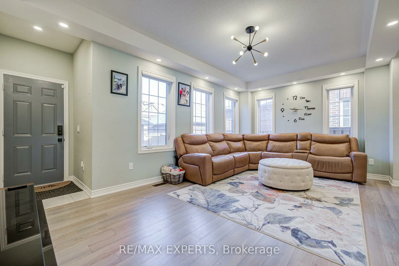 32, Walter Proctor, Sharon, East Gwillimbury