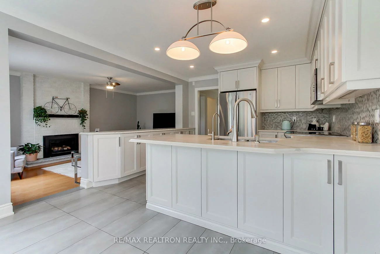 44, Ward, Sharon, East Gwillimbury