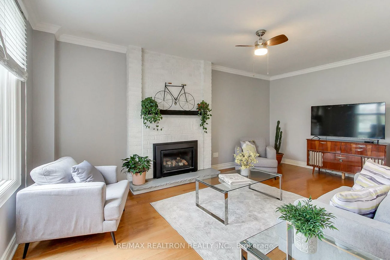 44, Ward, Sharon, East Gwillimbury