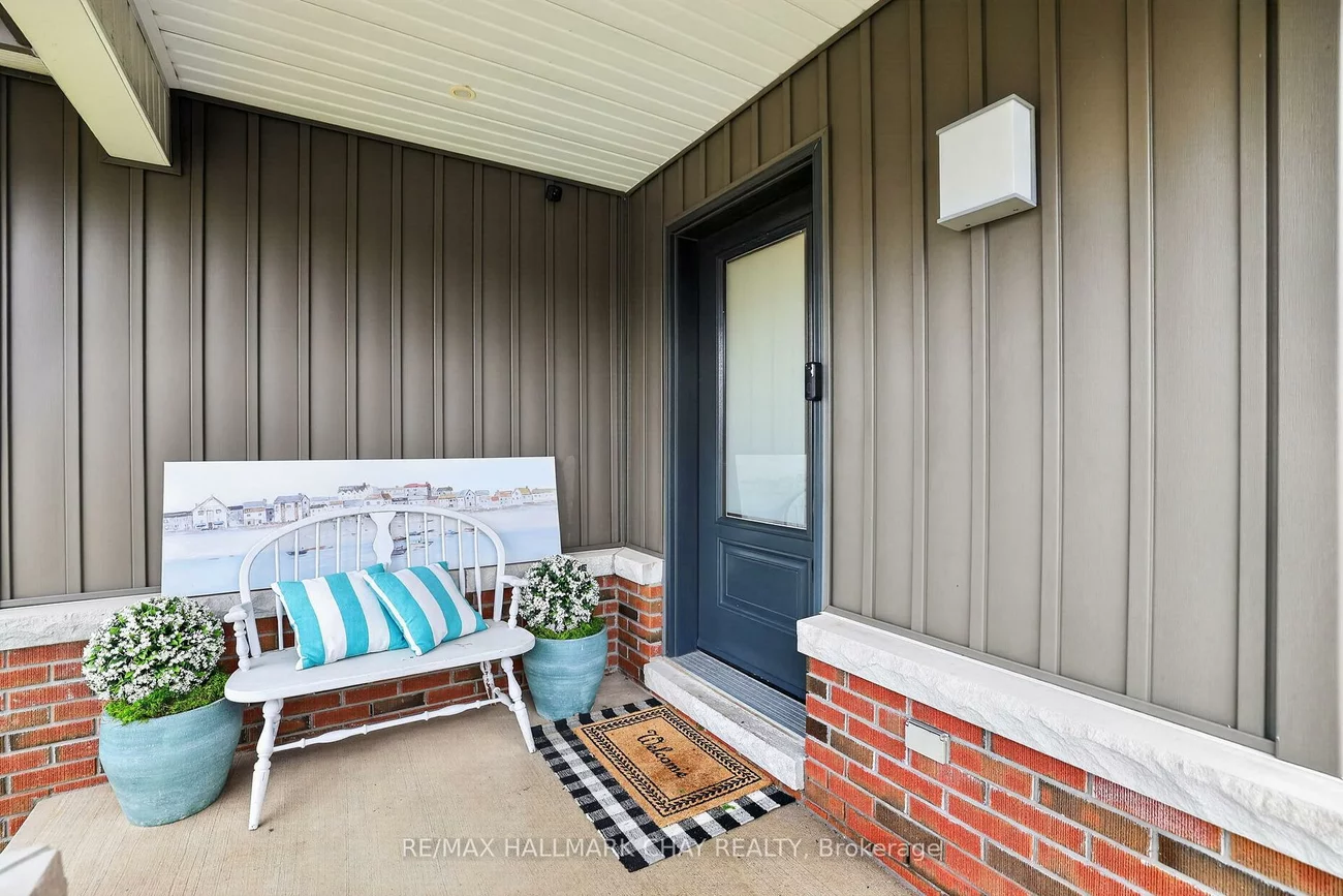 1587, Mount Albert, Sharon, East Gwillimbury