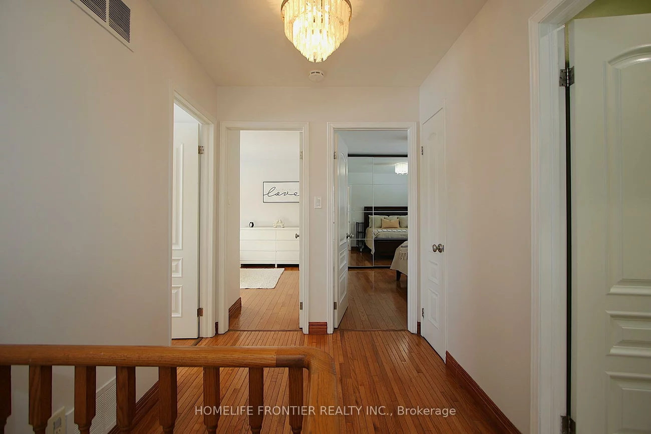40, Delta, Holland Landing, East Gwillimbury