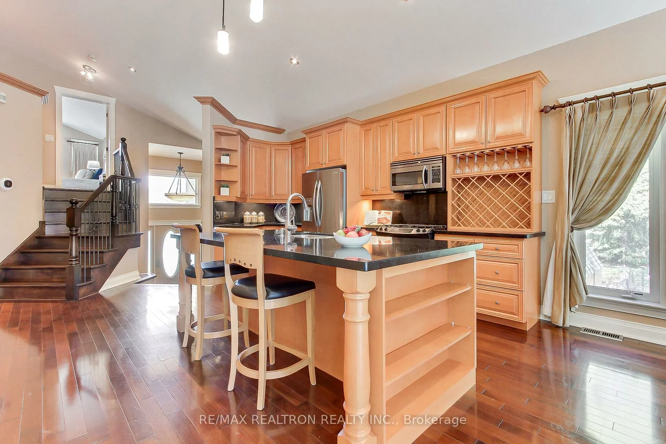 115, Park, Holland Landing, East Gwillimbury