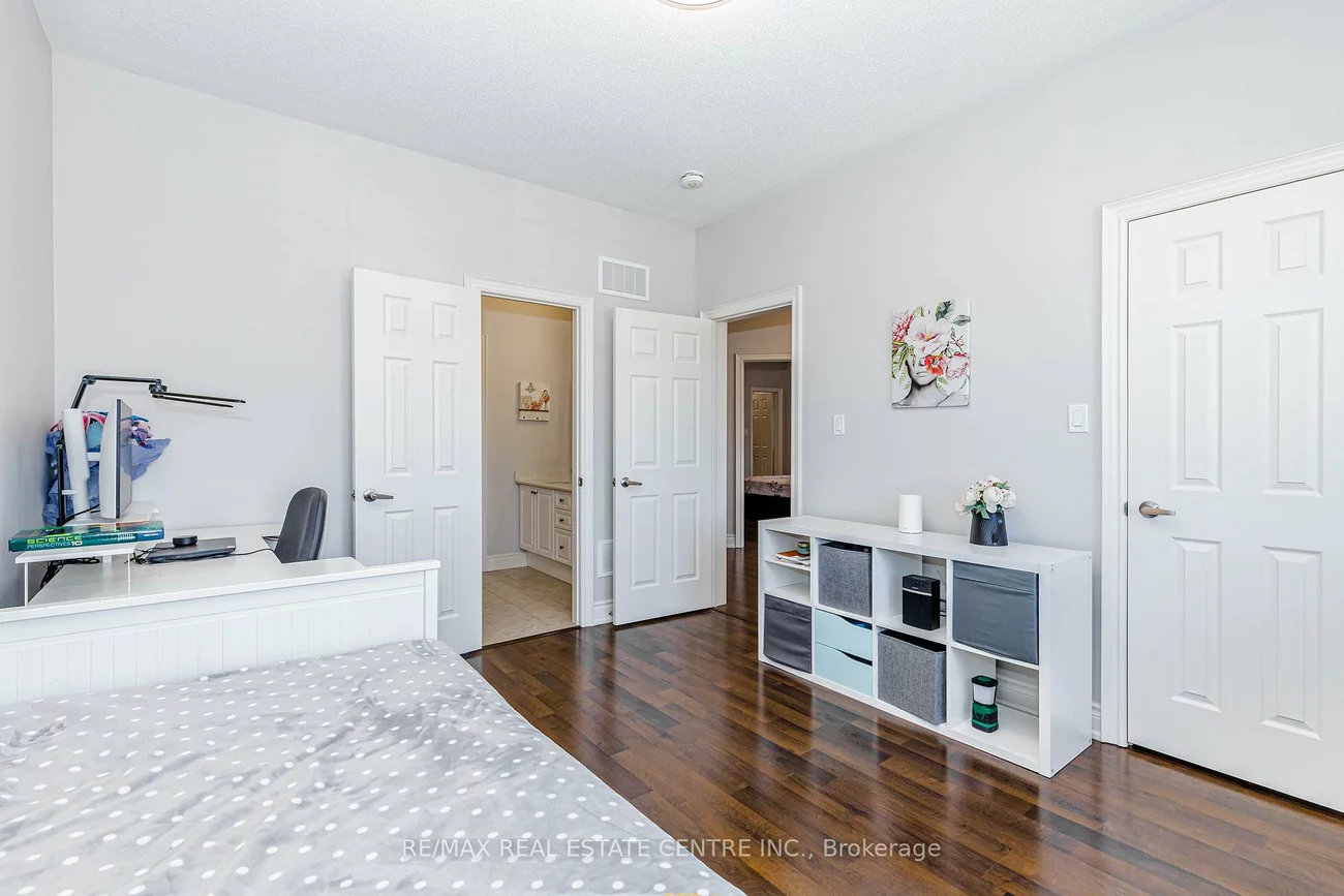 45, Carondale, Sharon, East Gwillimbury