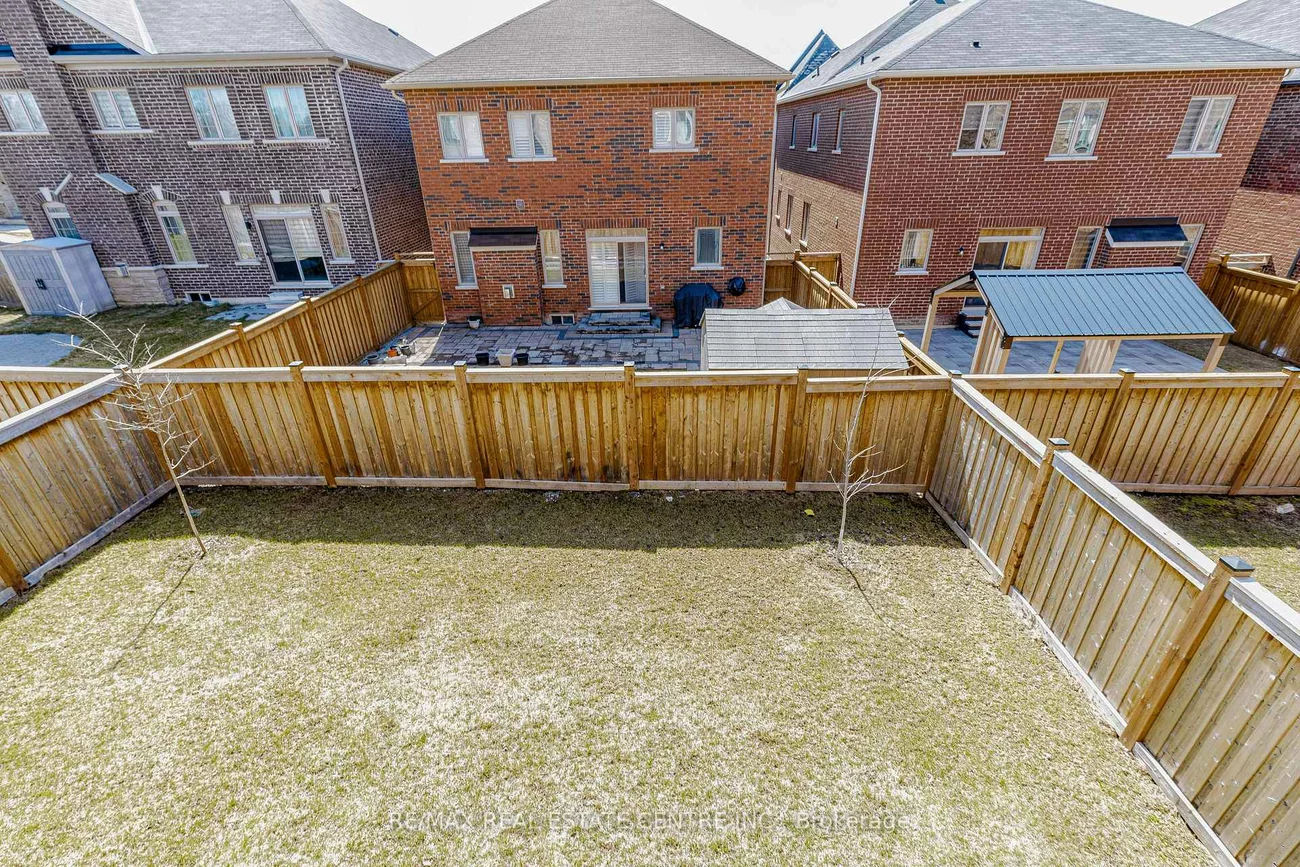 45, Carondale, Sharon, East Gwillimbury