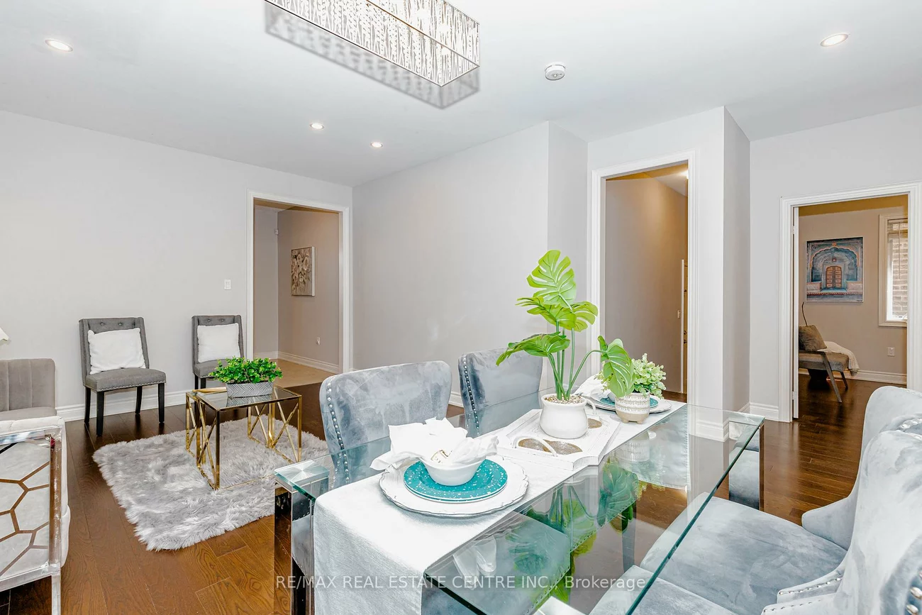 45, Carondale, Sharon, East Gwillimbury