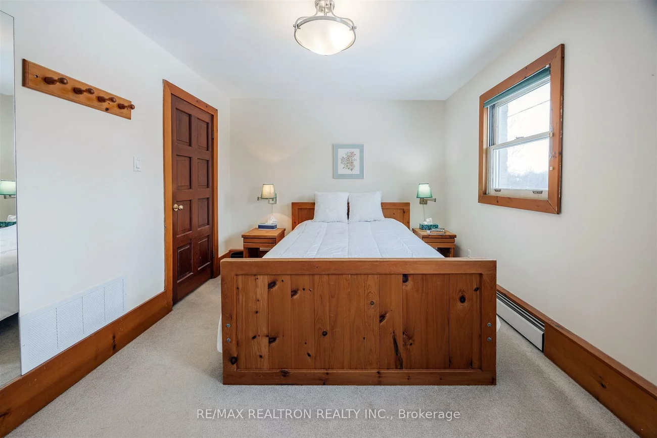 17755, Warden, Rural East Gwillimbury, East Gwillimbury