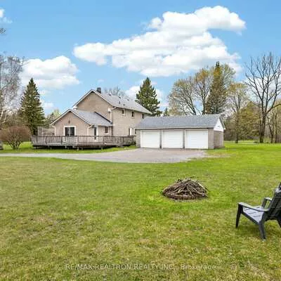 17755, Warden, Rural East Gwillimbury, East Gwillimbury
