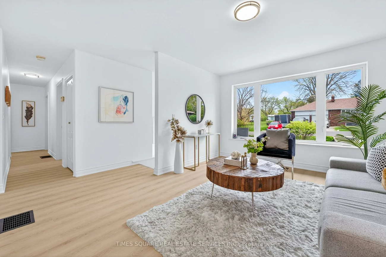230, East, Holland Landing, East Gwillimbury