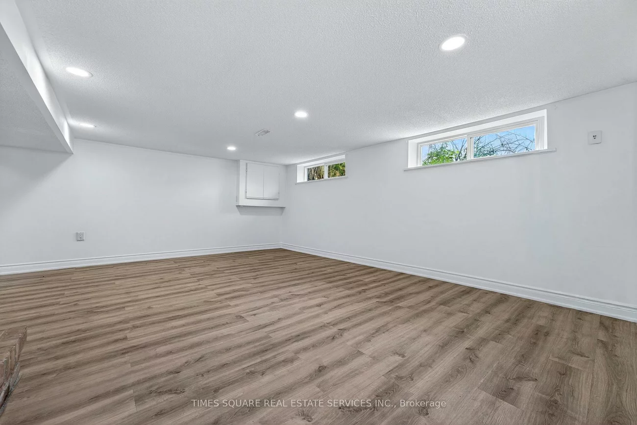 230, East, Holland Landing, East Gwillimbury
