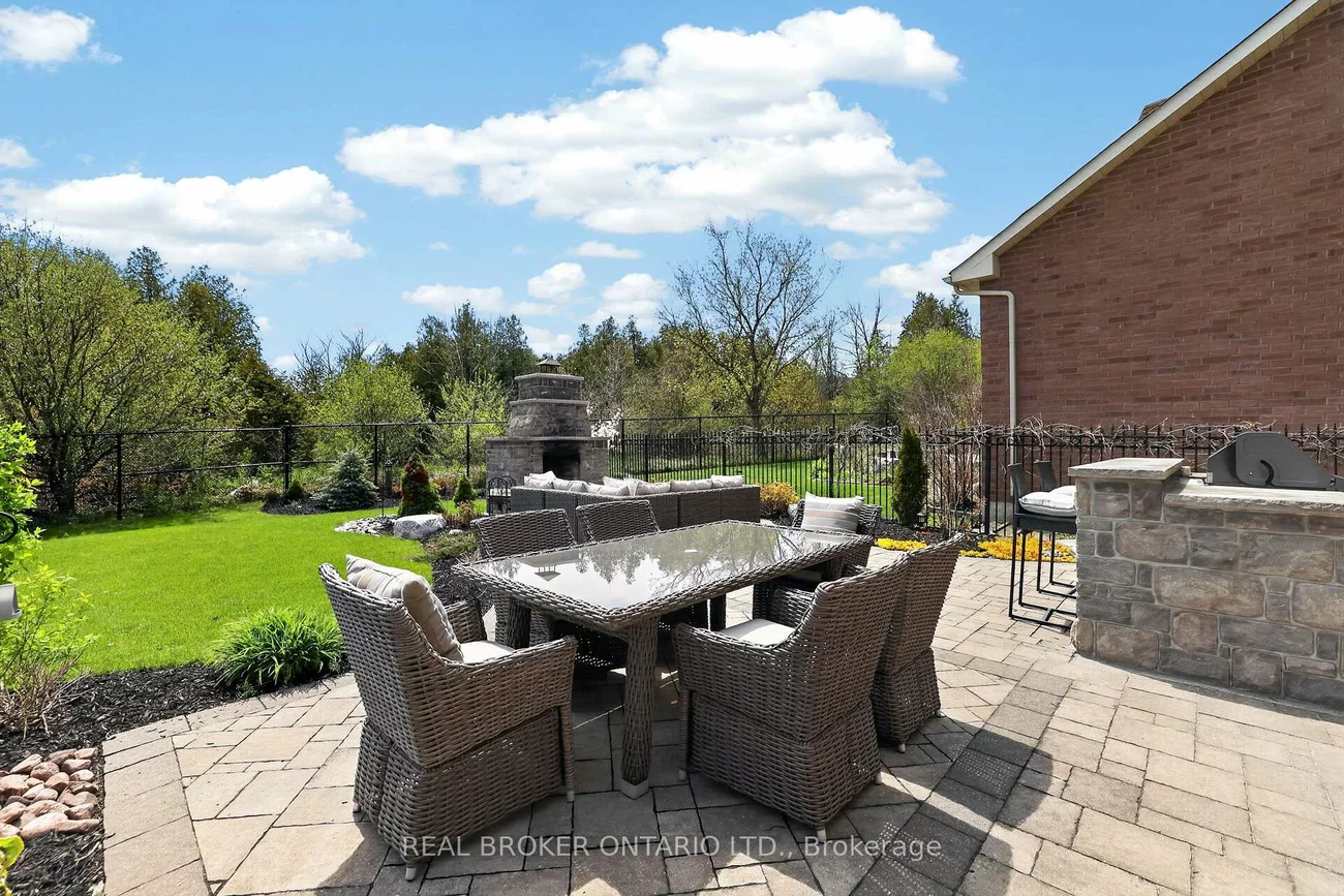 59, Manor Forest, Mt Albert, East Gwillimbury