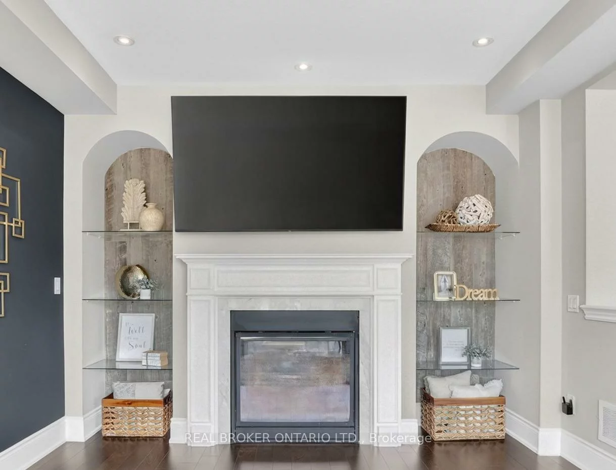59, Manor Forest, Mt Albert, East Gwillimbury