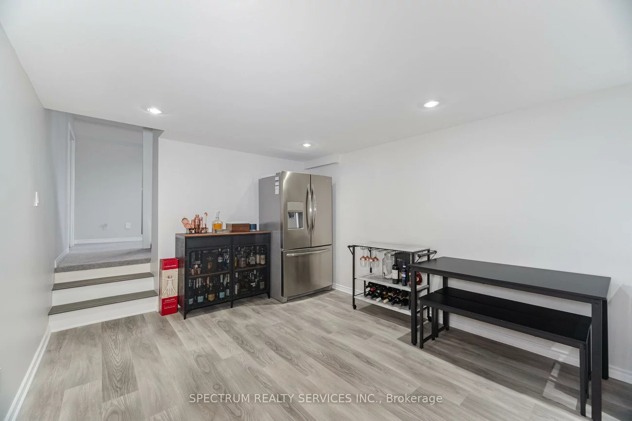 52, French, Holland Landing, East Gwillimbury