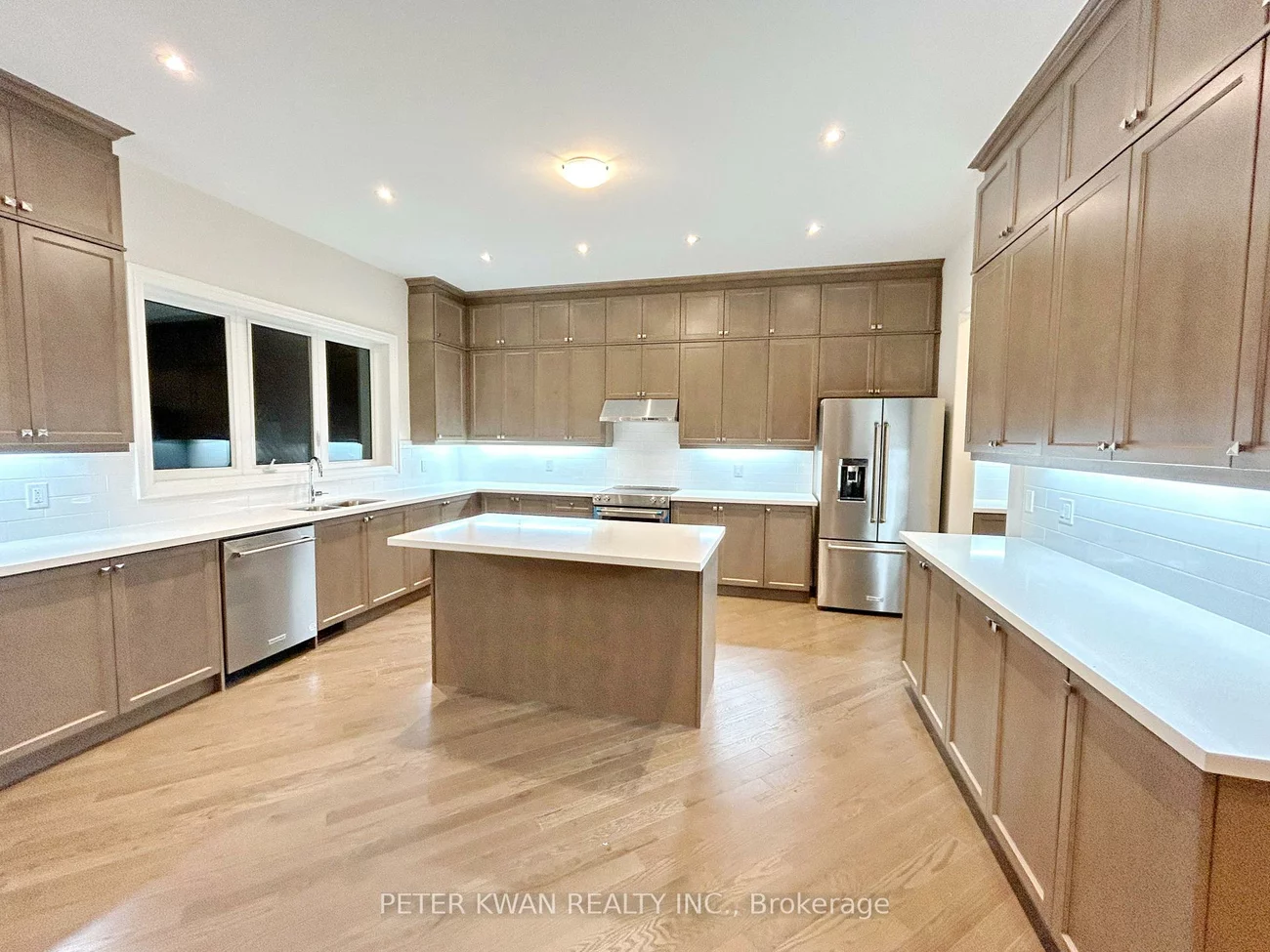 72, Silk Twist, Holland Landing, East Gwillimbury