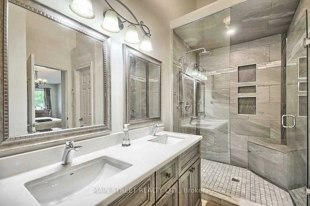 176, Mainprize, Mt Albert, East Gwillimbury