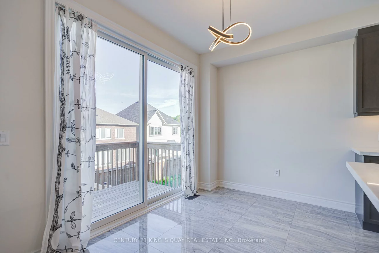 114, Watershed, Queensville, East Gwillimbury