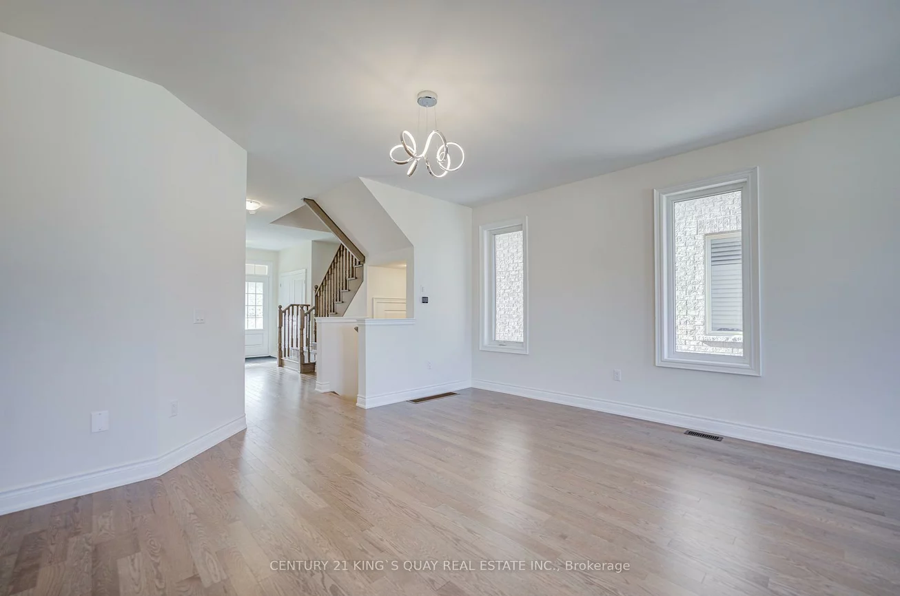 114, Watershed, Queensville, East Gwillimbury
