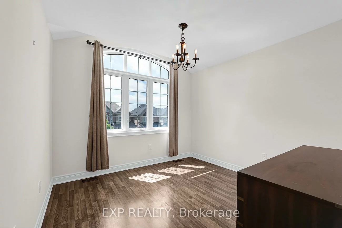 26, Mondial, Queensville, East Gwillimbury