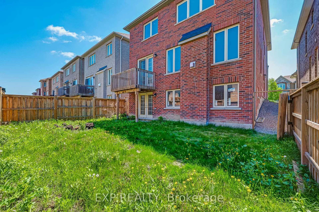 26, Mondial, Queensville, East Gwillimbury