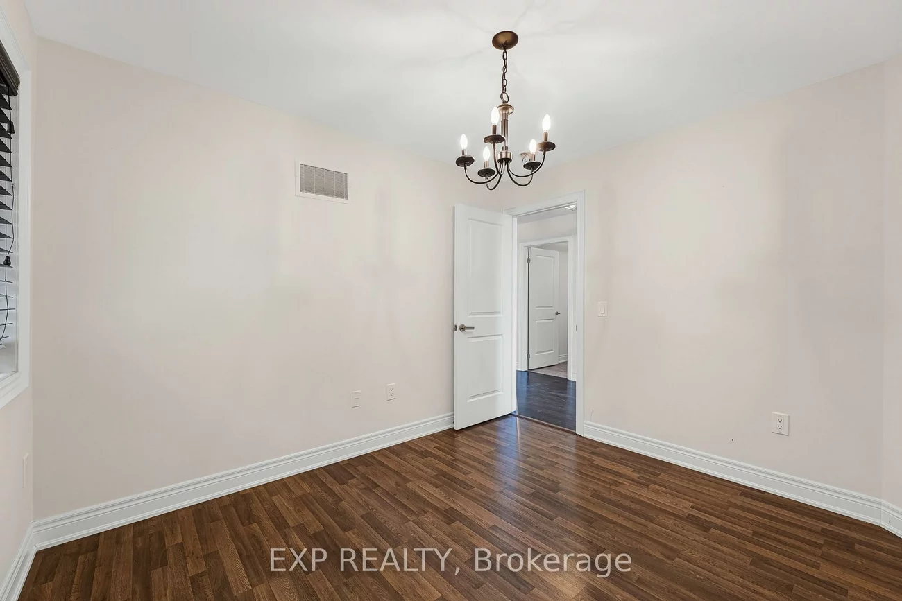 26, Mondial, Queensville, East Gwillimbury